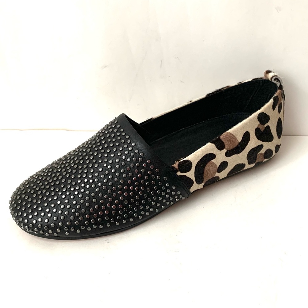 House of Harlow 1960 Stud Kye Flat